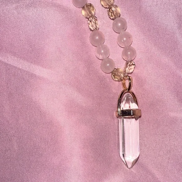 Rosé Champagne Necklace (Rose Quartz, Cream Crystal and Clear Quartz Pendant) - Picture 6 of 6